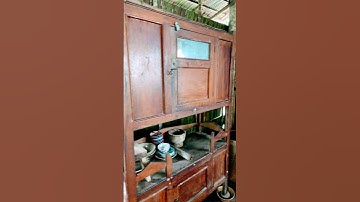 Bếp củi dân dã của người miền tây.