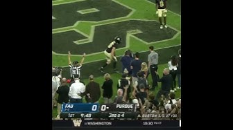Purdue's Charlie Jones Scores TD vs. Florida Atlantic | Big Ten Football thumbnail