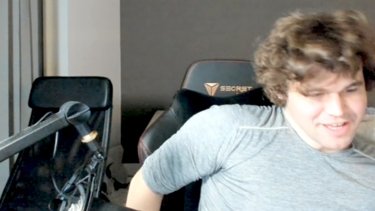 Magnus beats 3100 rated opponent in just 28 moves