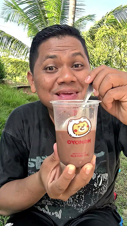 Minum Kopinya
