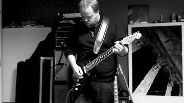 Bjørn Riis - Tone Tutorial Lullabies in a Car Crash