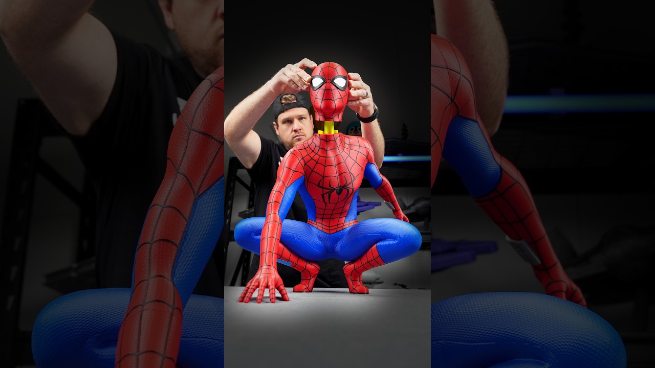 ASMR Build of Our Most Detailed Hero 🕸️🔊 썸네일