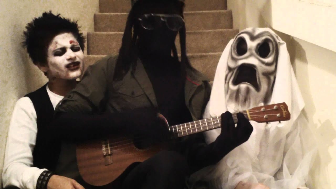 @RoneyBoys - Happy Halloween! - YouTube