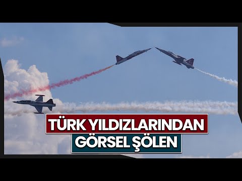 Türk Yıldızları’nın Şehitler Abidesi’ndeki Gösterisi Nefes Kesti