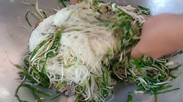 Làm Món Hủ Tiếu Xào Lòng Vịt - Trung Tín TiVi