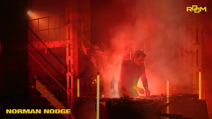 Norman Nodge w/ @roomlabroomtrax