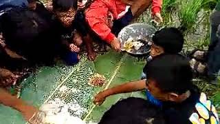 DownloadIndahnya Kebersamaan bersama sahabat. MP3 MP4 Indahnya Kebersamaan bersama sahabat.