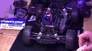 Traxxas Slash 4x4 - ProLine Extended screw down body mounts - Fitment (4K)