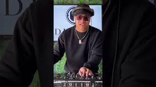 Yaardt  To The World