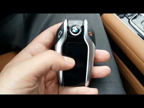 bmw-x7-display-key-specification