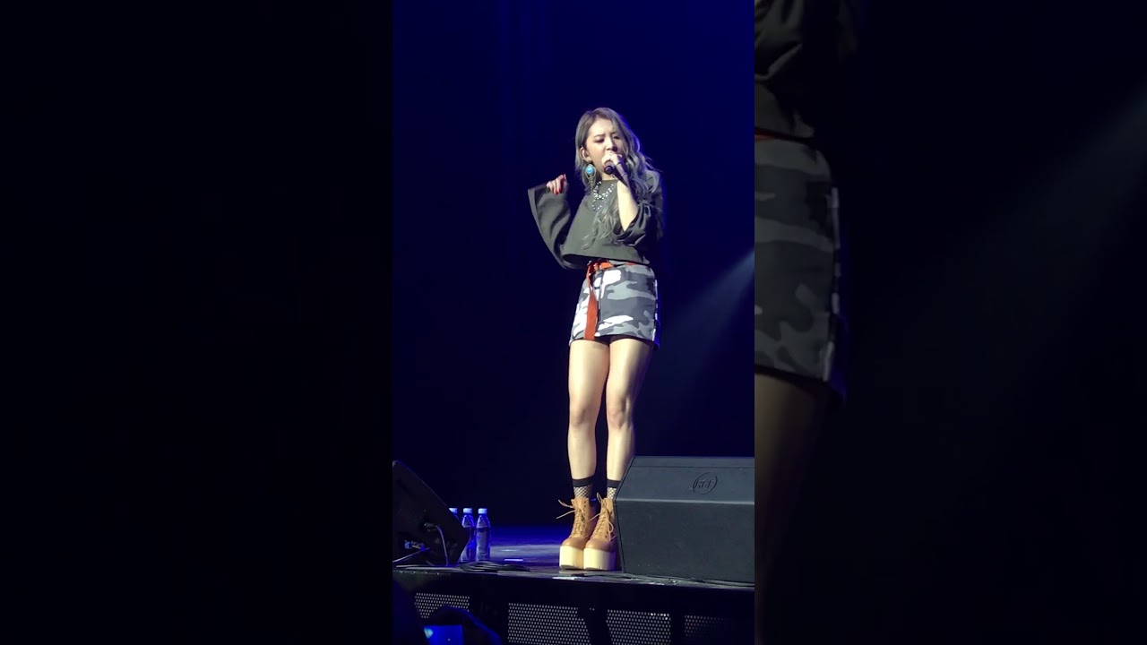 180209 KARD Jiwoo 지우 ‘Really Really by WINNER’ Solo Stage | Wild Kard in Manila