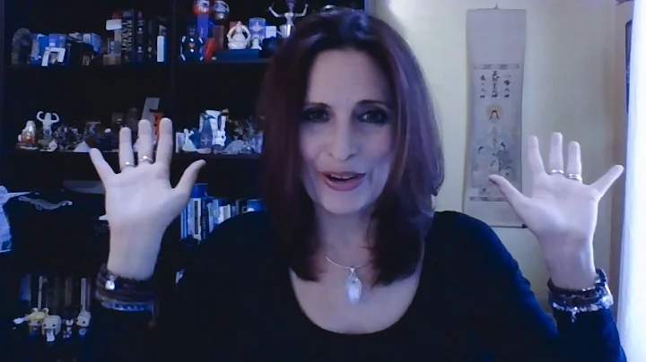 Creating Tarot Invocations and Rituals with Lori L...