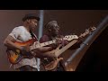 Marcus Miller & Richard Bona playing Billie Jean on stage together