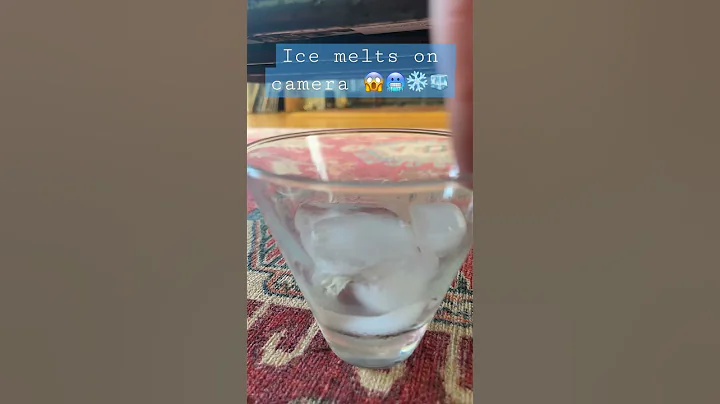 Ice melting [Time-lapse] 🥶❄️🧊    #shorts #timelapse