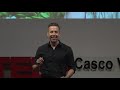 El amor y las marcas, según el neuromarketing | Nestor Romero | TEDxCascoViejo