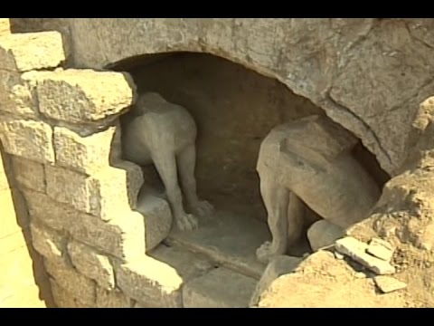 Video: Artefak Kuno Dari Makam Prajurit Yunani - Pandangan Alternatif