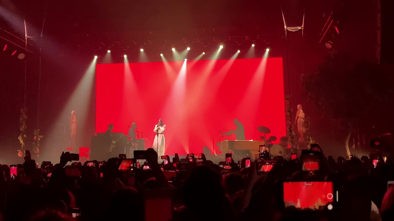 BORN TO DIE LANA DEL REY LIVE AT THE CRITERION OKC NORMAN FUCKING ROCKWELL TOUR