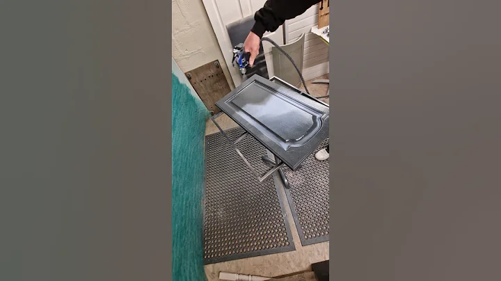 Graco Ultra Quickshot with a 310 Flat tip Spraying Kitchen Doors #spraying