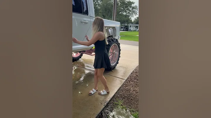 Meet Karen from the HOA…