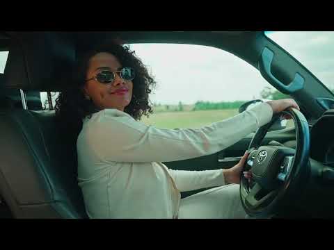 ዳናይት ቅዳሜ ማታ 12 00 ሰዓት ላይ ይጠብቁን