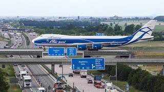 BOEING 747 crossing the AUTOBAHN after LANDING - B747 New Generation + Antonov AN124 (4K)