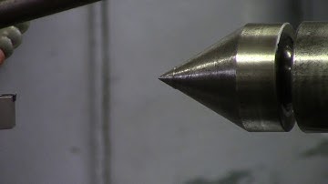 Centering your Tool (Manual Lathe)