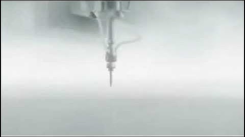 máy cắt tia nước Flow - tìm hiểu máy công nghiệp CNC cho doanh nghiệp