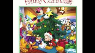 Video thumbnail of "The Disney Holiday Chorus - Oh Come All Ye Faithful"
