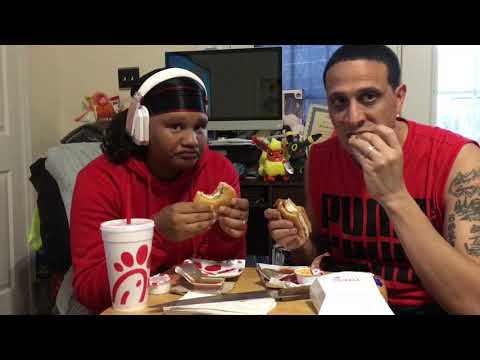 Chick-fil-A Vs KFC Vs Popeyes (Who Got The Better Chicken Sandwich)!