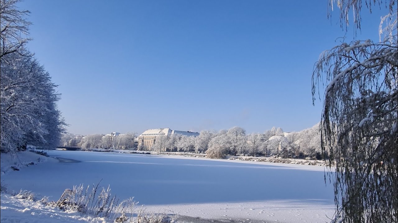 Germany three types of weather autumn, winter,summer, we need only to ...