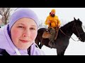 Взяли коней и устроили конные скачки.🐎Эффектный конь тяжеловес. Отдых в Кыргызстане зимой 2022 🐴