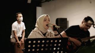 Yura Yunita - Harus Bahagia Live Acoustic