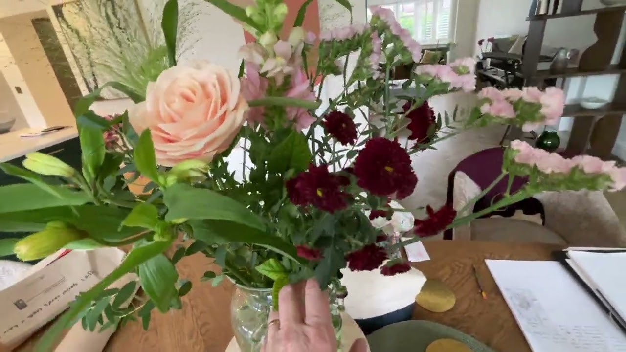 Freddie’s flowers £30 compared to high street florist £50 