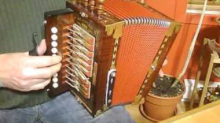 Haste to the Wedding ( Jig on melodeon )