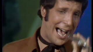 Tom Jones & The Moody Blues // It's A Hang Up Baby // This Is Tom Jones Tv Show