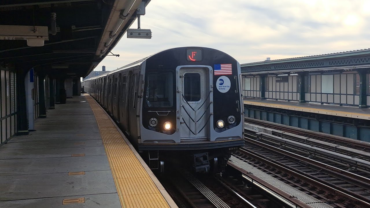 [MTA]:Manhattan bound Kawasaki R160B Siemens (F) train @Avenue X - YouTube