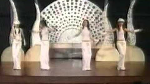 Biển Xanh Cát Trắng Và Anh