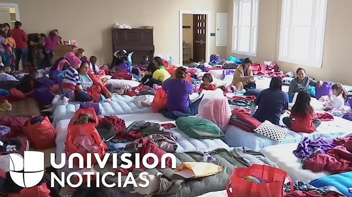 Liberan a más 500 madres y niños indocumentados en tres centros de detención en Texas