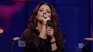 Sara Evans - Marquee Sign on the Kelly & Ryan show