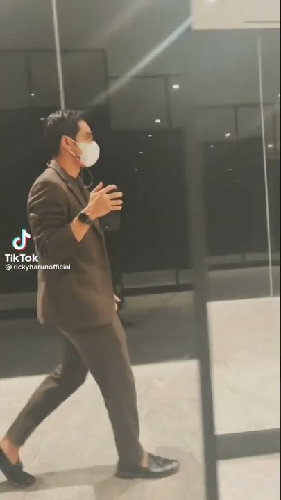 walk alone is a be happy | ricky harun