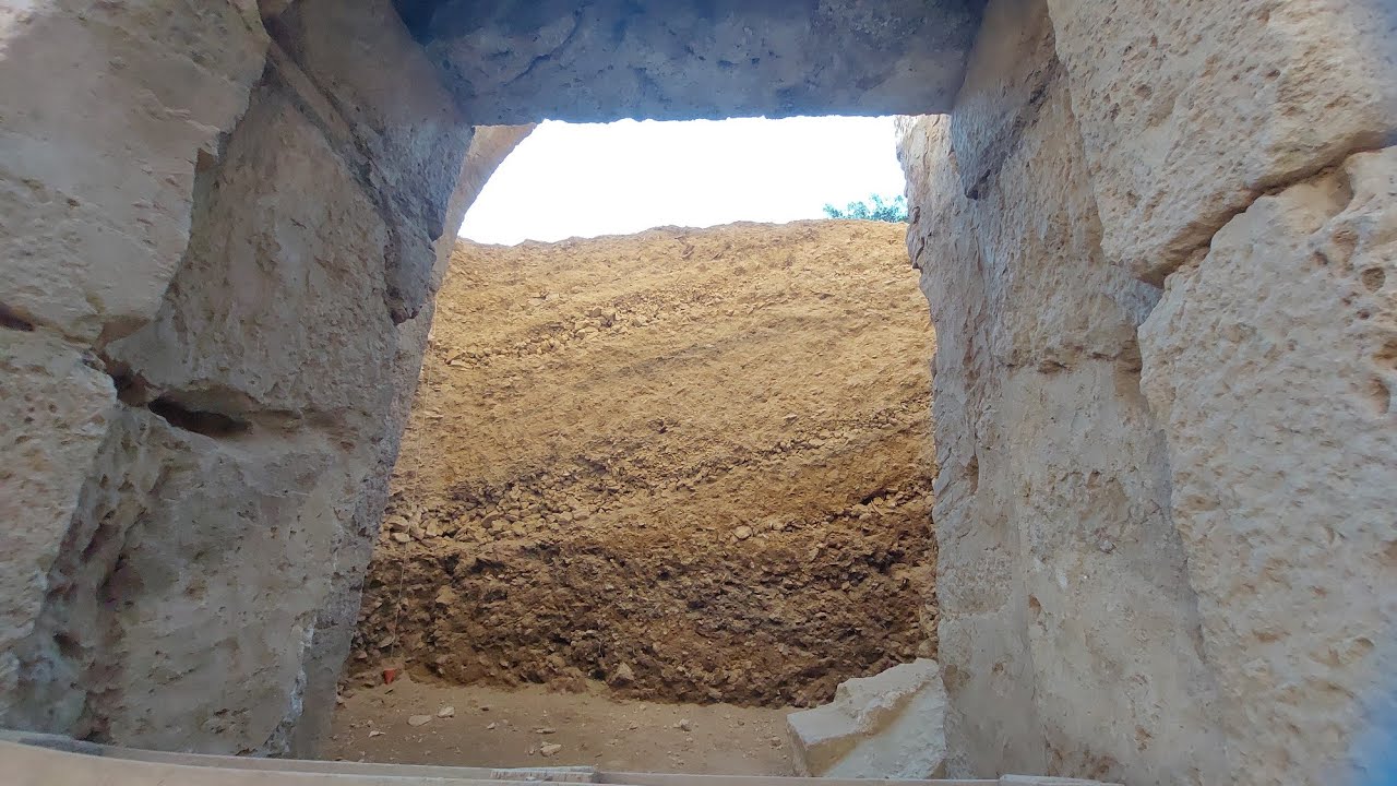 🏛‼️Откопали целые этажи античной Сиедры: метры засыпа, кости и керамика ...