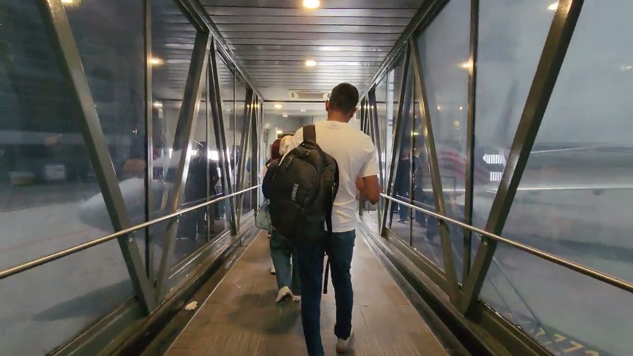 Malaysia Airlines MH Boarding Kuala Lumpur International Airport KLIA1 KLIA T1 Sepang Selangor