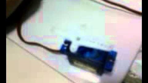 Vídeo 2 - Controle de um servo motor Tower pro SG90 utilizando um microcontrolador PIC18f2550