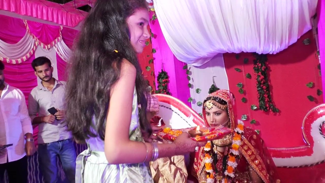 @officealArchana singh