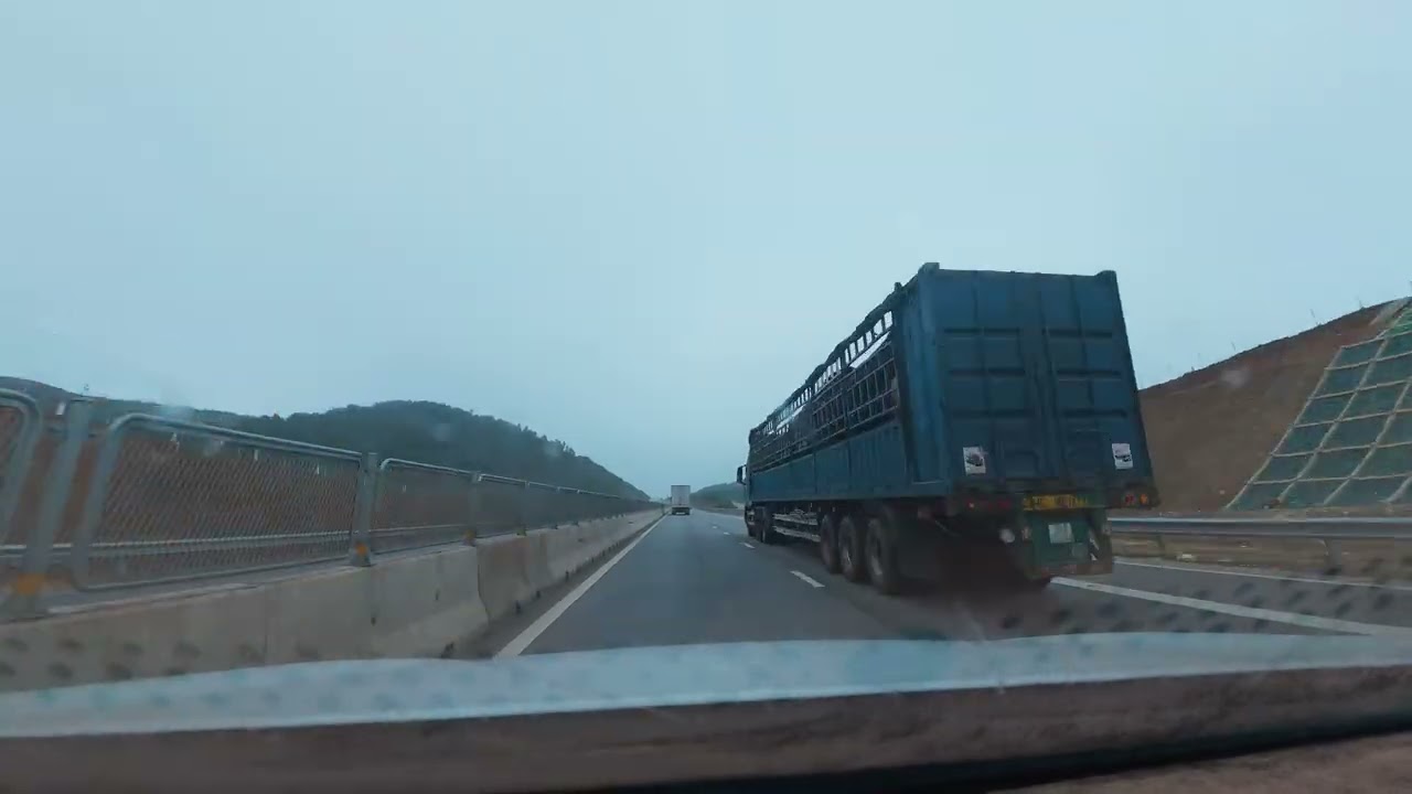 Sài Gòn - Hà Tĩnh | Ngày 4 | Huế về Hà Tĩnh - Cao tốc đẹp và thoáng