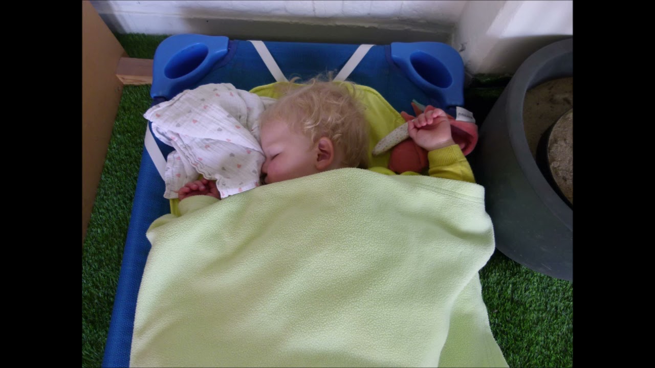 Buitenslapen in Kinderdagverblijf De Rakkertjes Stad Gent