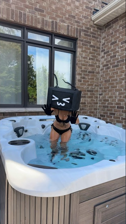 I CAUGHT TV WOMAN IN THE HOT TUB!!