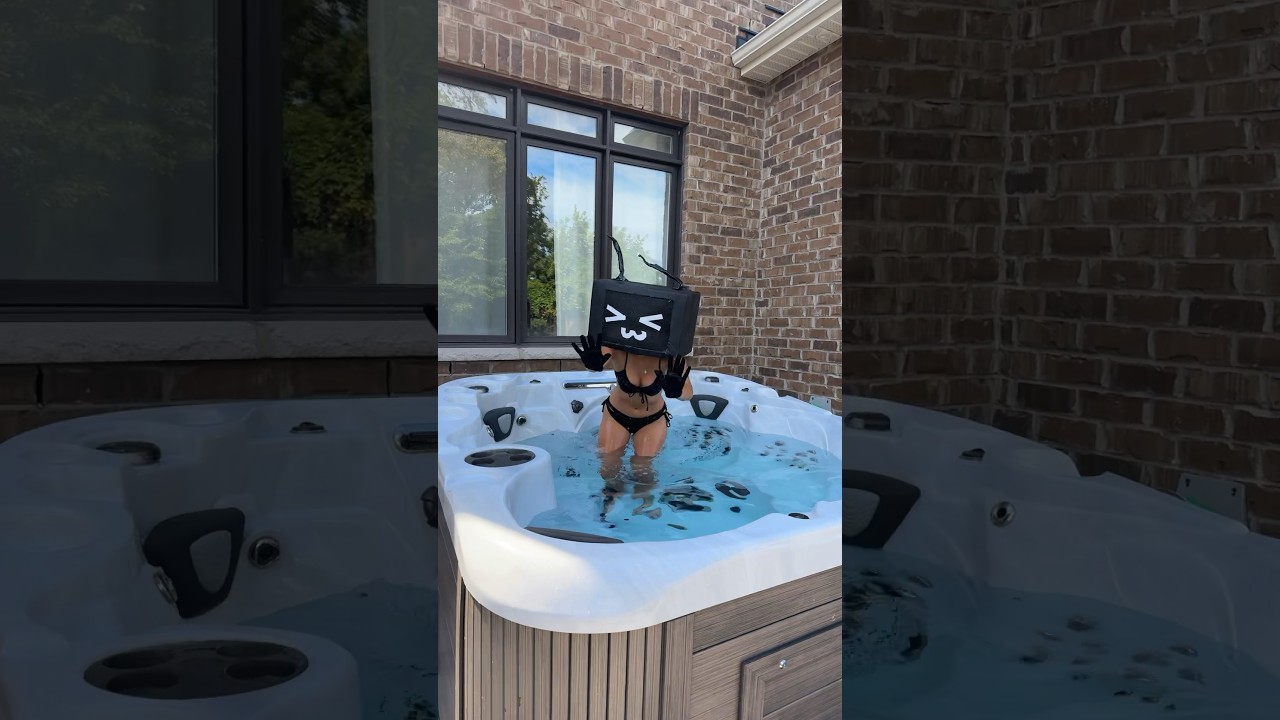 ⁣I CAUGHT TV WOMAN IN THE HOT TUB!!