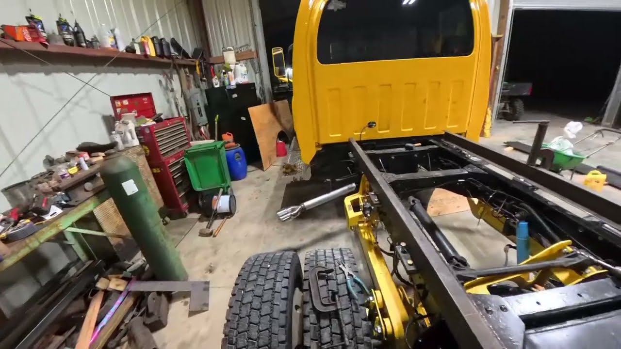 Flatbed Build Day 1 - 2006 Chevy Kodiak