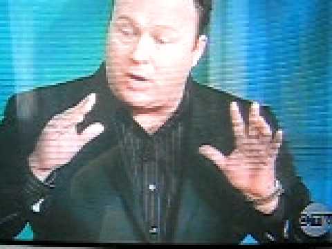 Alex Jones on The View....28th of Februay 2011 par...